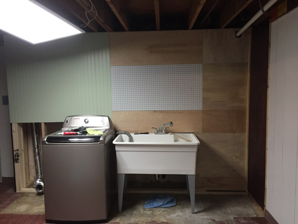 Laundry wall6